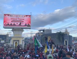Aliansi Mahasiswa Merah Maron, Banjiri Demo di Perlimaan Telaga