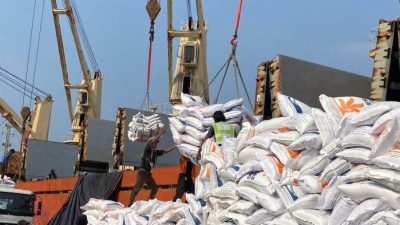 kaleidoskop 2023 harga beras masih mahal meski pemerintah putuskan impor 3 5 juta ton 7c0dc17