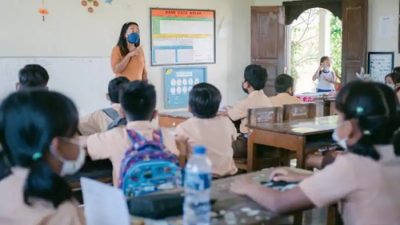 Siswa pelajaran berkualitas suka anekdot teks pengertian kerja pendidik mempersiapkan aktif