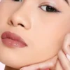 Home 11 6 Lipstik Glossy Tahan Lama untuk Bukber Tampil Memukau Tanpa Perlu Touch Up